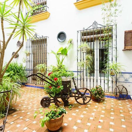 Hostal Ciudad Trigueros Exterior photo